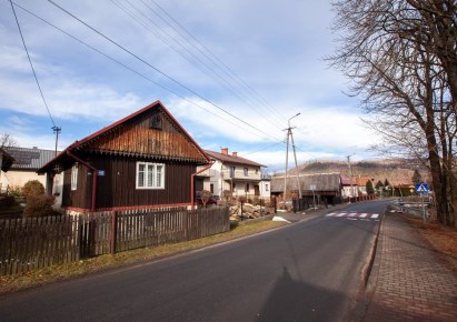 dom na sprzedaż - Świnna